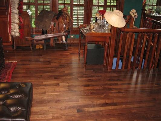 AMERICAN WALNUT HARDWOOD FLOORING