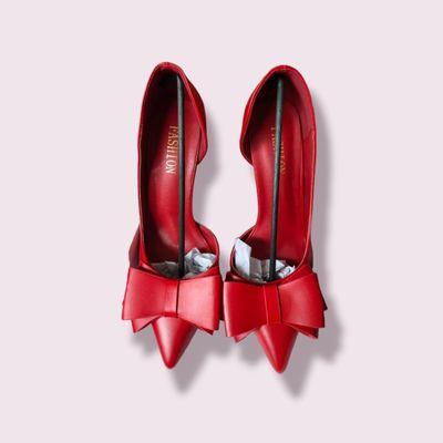 Women red fashion shoes