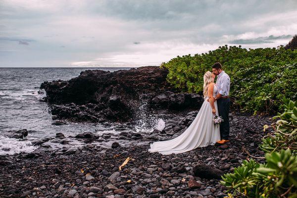 Adventure Elopements & Intimate Wedding Photography | https://jenneanne.com/