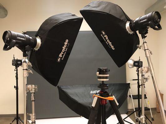 Great setup for rockin' headshots!