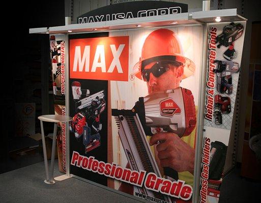 Let us design a modular display that will attract visitors to your booth