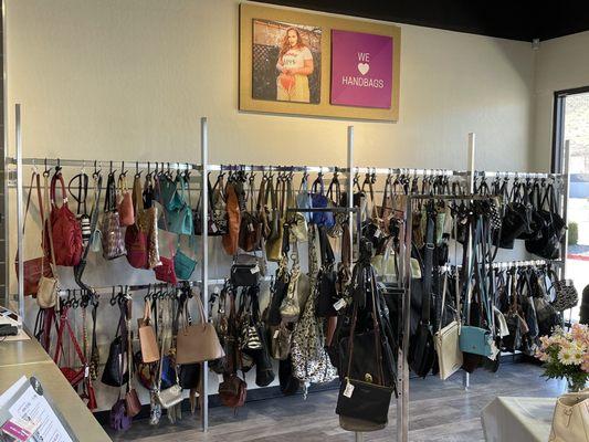 Platos Closet - Carson City