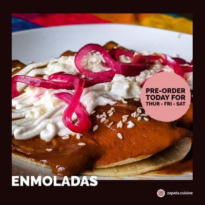 Enmoladas: Mole negro