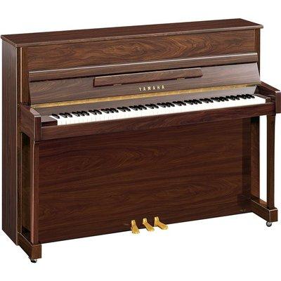 Yamaha B2 polished walnut for sale at Princeton Pianos