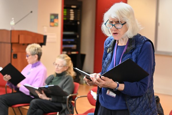 Rehearsing. Photos: Carl Glassman/Tribeca Trib