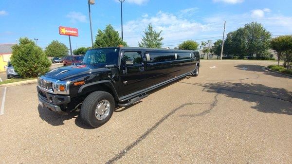 Hummer limo