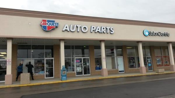 Front entrance of strip mall location