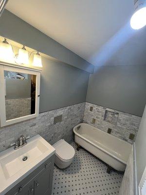 Bathroom renovation Sunset Park Brooklyn (After Pic)