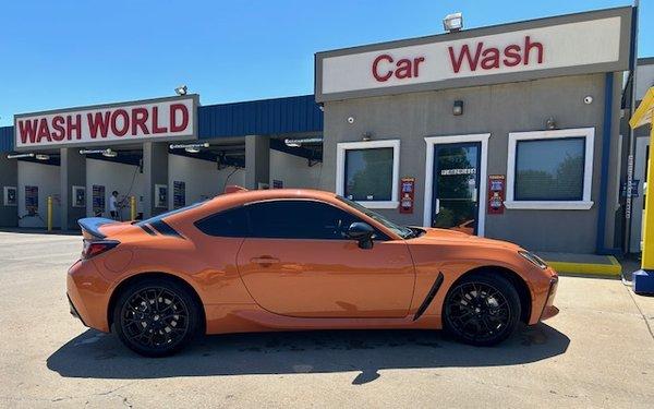 El Tigre @ Budget Carwash