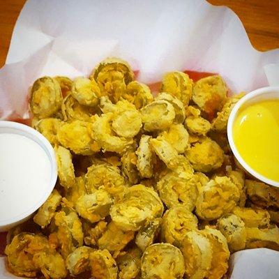 Fried jalapenos (bottle caps)