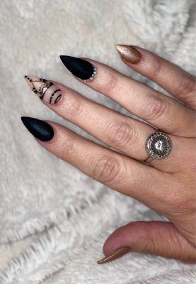 Bomb nails.