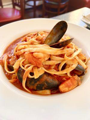 Seafood pasta