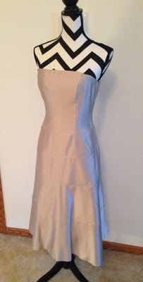 BCBGMAXAZRIA Strapless Tea Length Size 6