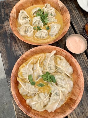 Jhol Momos