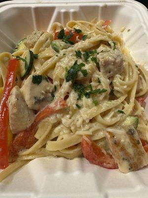 Chicken Fett Alfredo