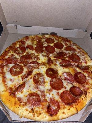 Fresh baked large pepperoni pizza at 2am for just $5.... Win!