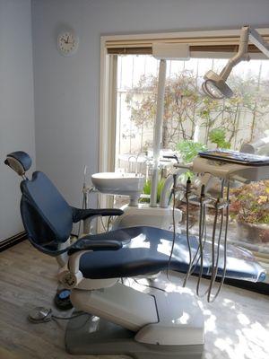 Crossroads Dental Care - Frederick Tan, DDS