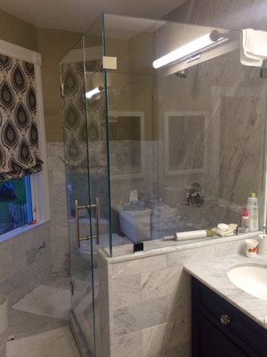 Frame less Shower Enclosure