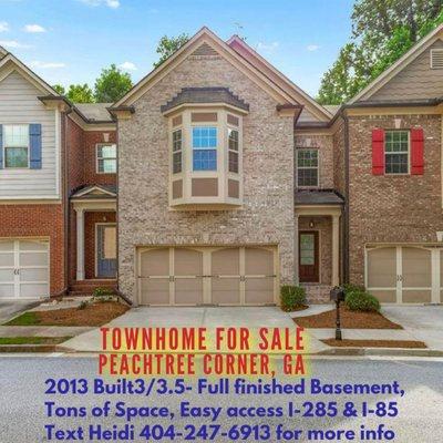 Townhome with full finished basement at Peachtree Corner, GA