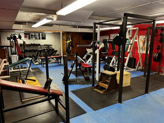 Weight Training Open 24-7