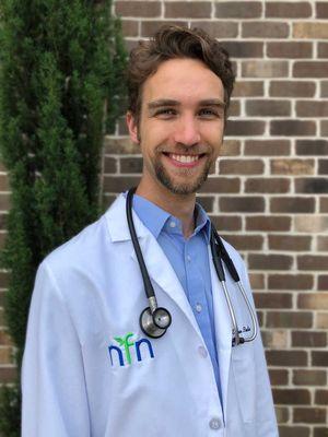 Dr. Teegan Fiedler specializes in physical medicine, fatigue and gut dysfunction.