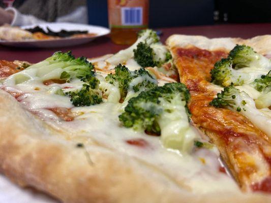 Broccoli Pizza