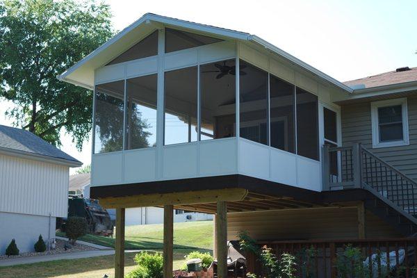 This is a recent screen room built by Shelton Siding!