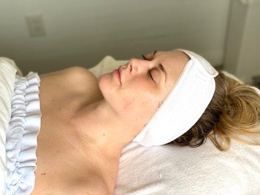 Glowing skin after the ultimate cave facial with esthetician Sara