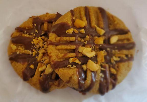 Peanut Butter/ Chocolate Ganache Cookies