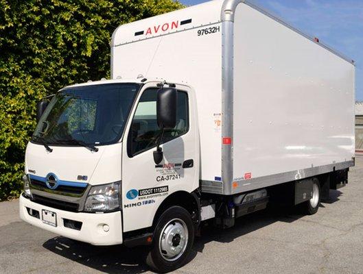 16 foot box truck with lift gate