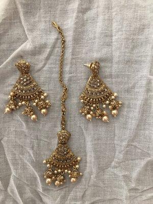 Got this great Indian jewelry here!