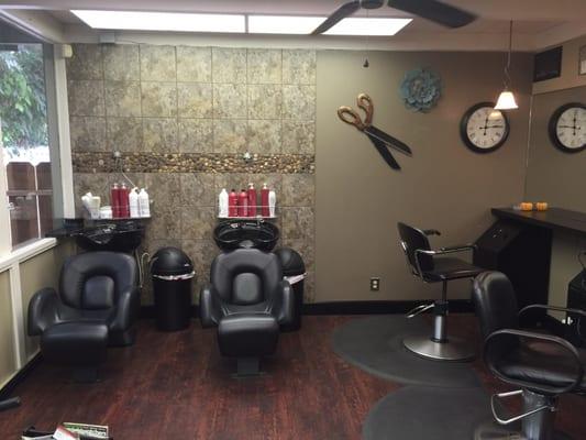 Cute salon in downtown Turlock!