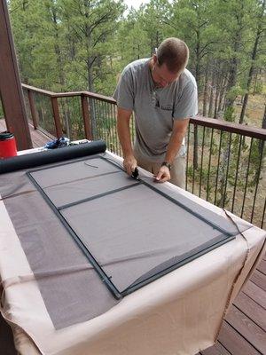 At Az Squeegee Pros, we have been rescreening screen old frames, repairing, and manufacturing solar and insect screens for the past 5 years.