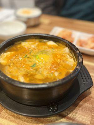 6. Jeonju Hyundaiok Seafood and Soft Bean Curd Stew