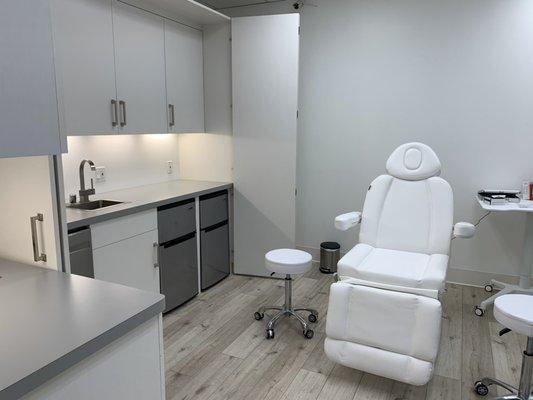 Procedure room