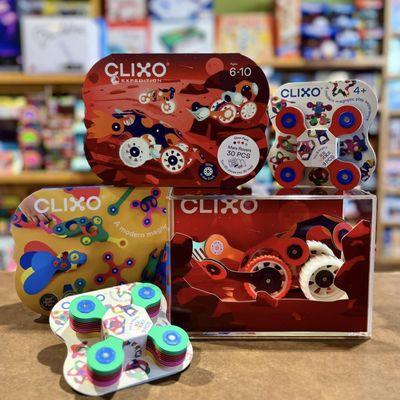 What will you make with Clixo?
These 2D shapes can be build into so many different 3D creations by connecting the pieces toge...