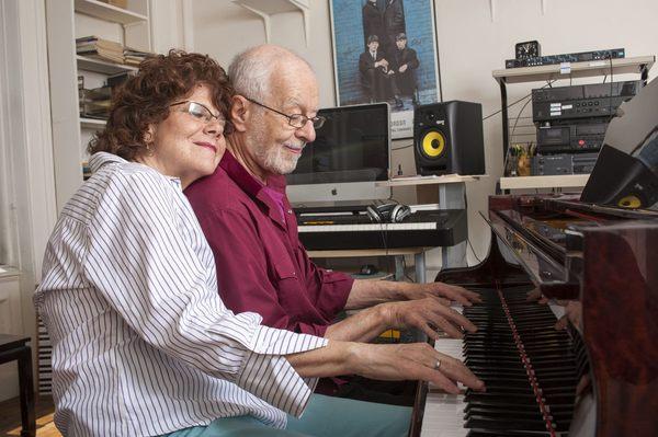 Les and Abigail doing what they love most: jamming on the piano!