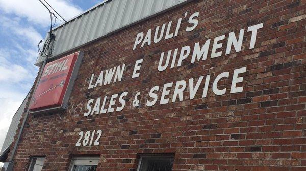 Pauli's Lawn Equipment Sales & Service