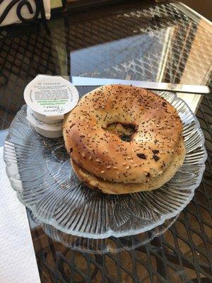 Toasty everything bagel with veggie cream cheese