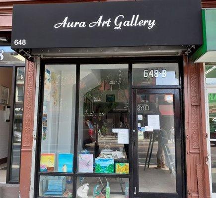 Aura Gallery.