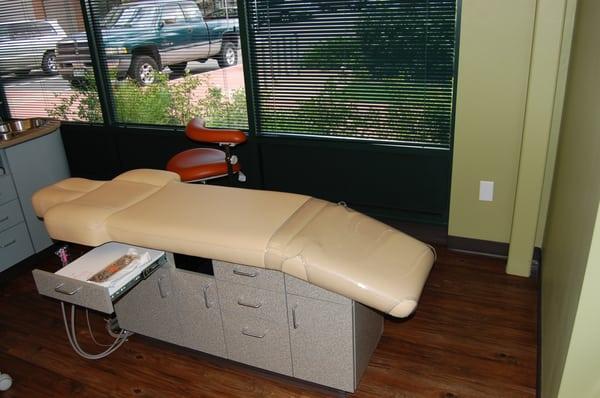 We re cover all types of medical and dental ,chairs and tables