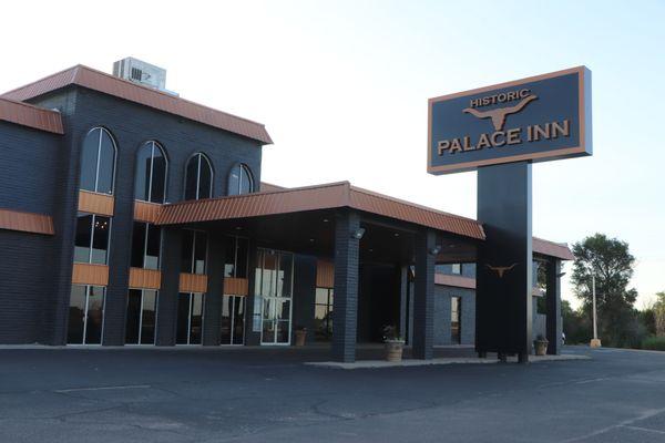 Historic Cow Palace Inn