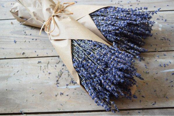 French Lavender - In Kraft Paper - Min. 12
 https://www.millsfloral.com/french-lavender-in-kraft-paper-min-12/