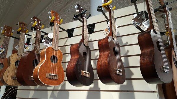 UKULELE'S