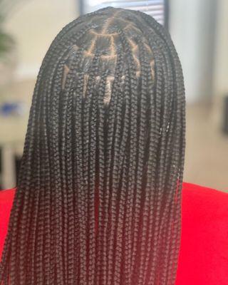 Medium Knotless box braids