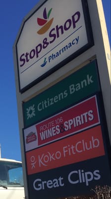 Mansfield Citizens Bank -- Stop&Shop : 377 Chauncy Street / Route 106 @ Route 140 Junction, Mansfield            Sign