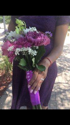 Perfect on the spot wedding bouquet!