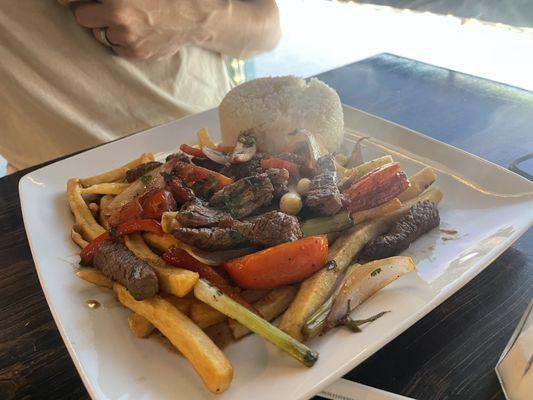 Lomo Saltado so good! Could use a little more sauce and the fried egg  but still very good!