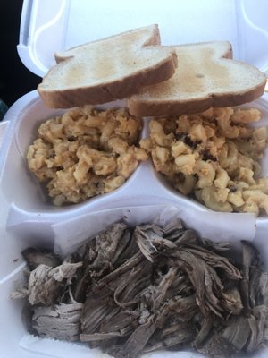 Pulled pork dinner, comes with two sides and bread, for double Mac.