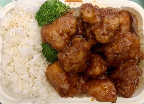 General Tso's Chicken Combo